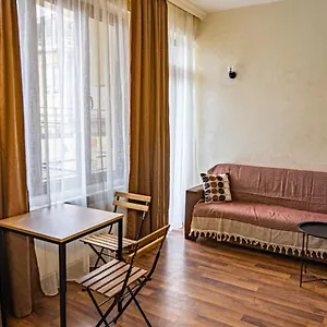 Апартаменты Tavdadebuli, Батуми